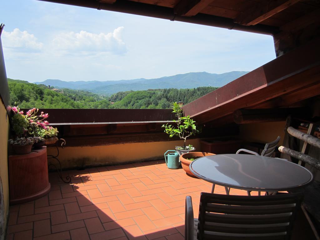 Poggio Delle Rondini Bed & Breakfast Bagnone Exterior photo