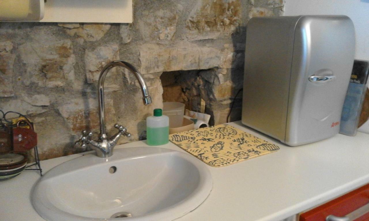Poggio Delle Rondini Bed & Breakfast Bagnone Exterior photo